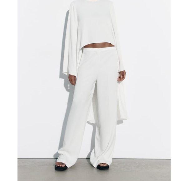 Zara Pants - Zara PALAZZO PANTS
WHITE 0/9479/061/250/01